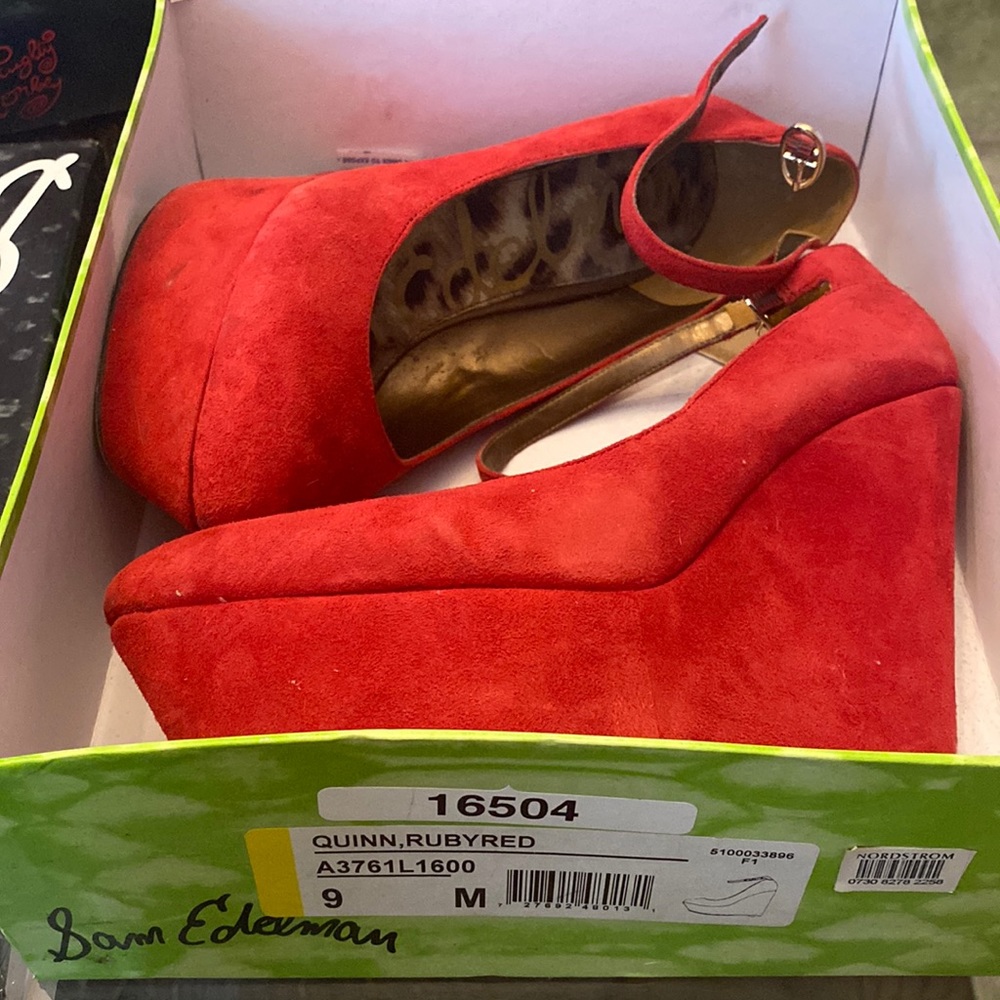 Sam Edelman red suede wedge like